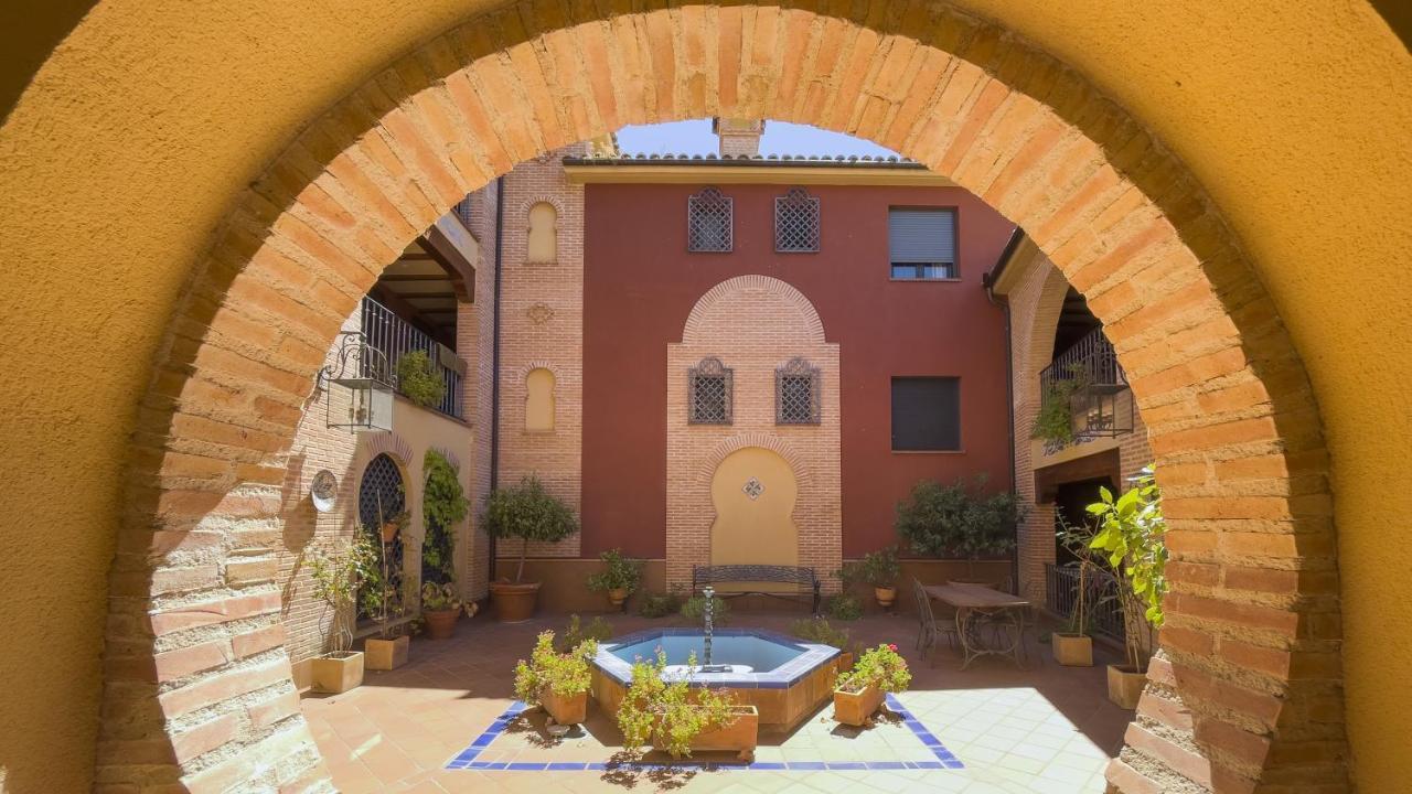 El Capricho De Ana - Apartamentos Aloha Toledo Zewnętrze zdjęcie