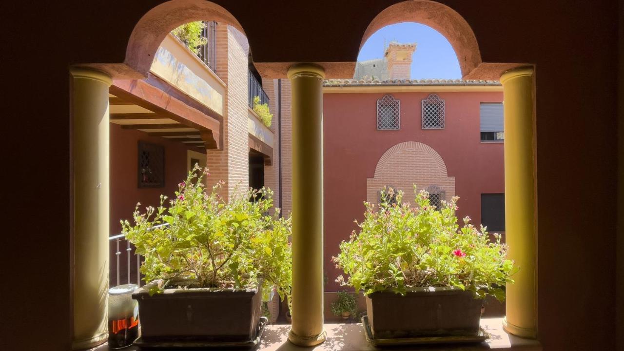 El Capricho De Ana - Apartamentos Aloha Toledo Zewnętrze zdjęcie